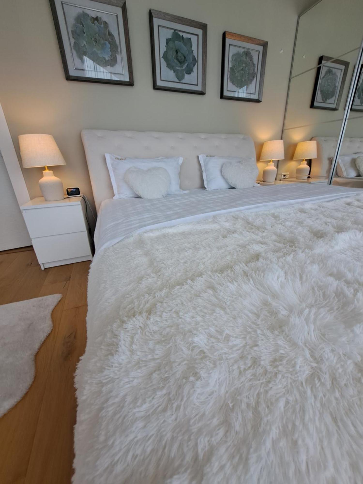 The Rock Apartment Sinaia Bagian luar foto