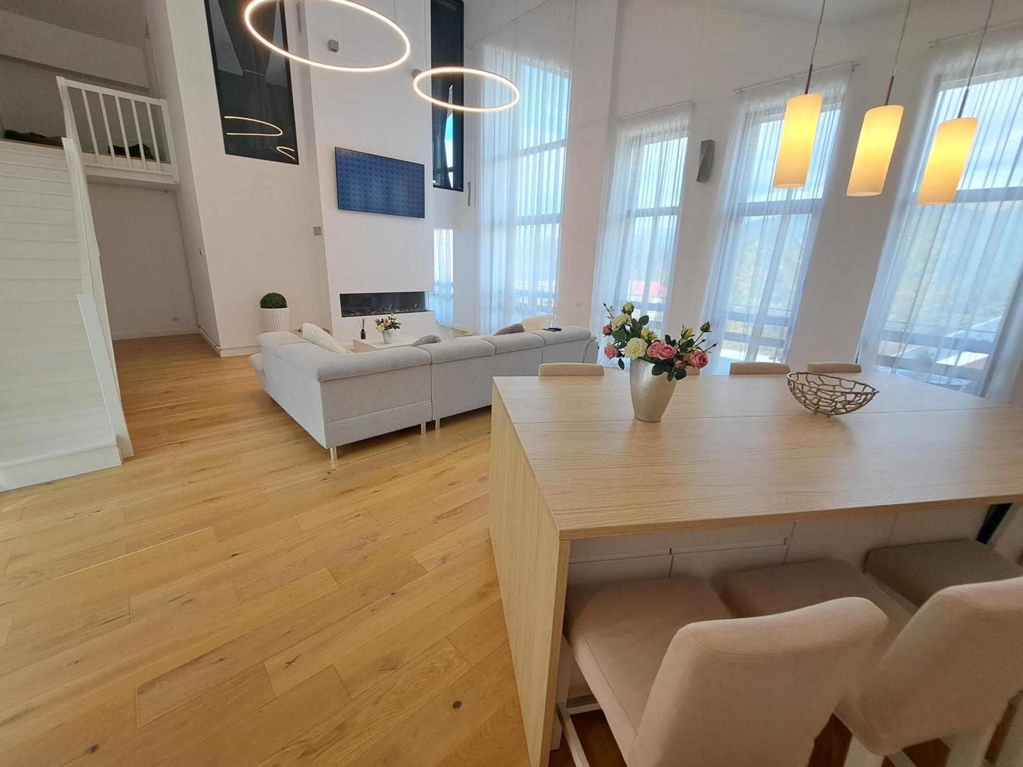 The Rock Apartment Sinaia Bagian luar foto